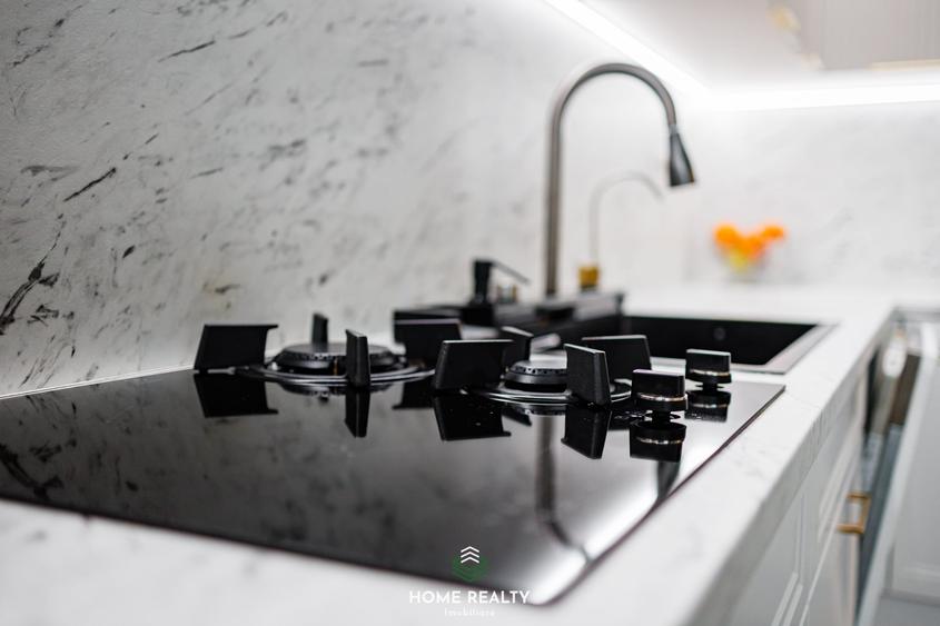 Duplex cu 4 camere cu Canalizare în Dumbrăvița