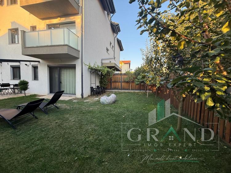 Apartament cu 3 camere semidecomandat, mobilat în Bună Ziua