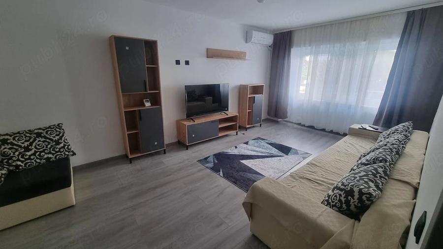 Apartament cu 2 camere decomandat în Nicolina