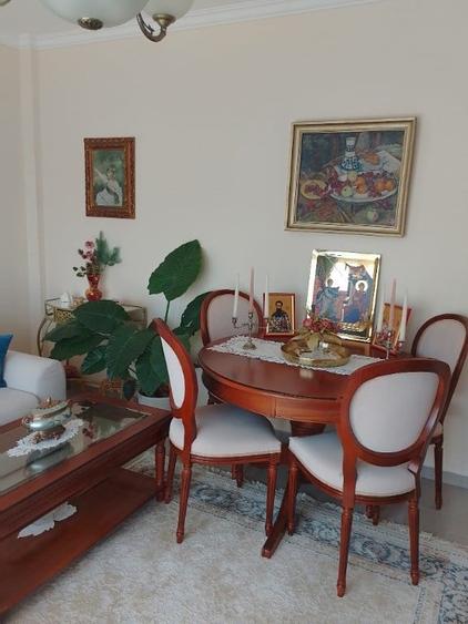 Apartament cu 3 camere decomandat în Vest