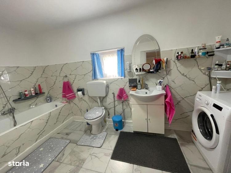 Casă cu 2 camere în Săbișa