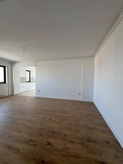 Apartament cu 2 camere decomandat în Bragadiru