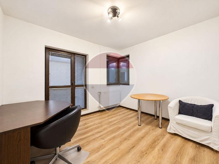 Duplex cu 4 camere cu Teren 108 Mp în Central