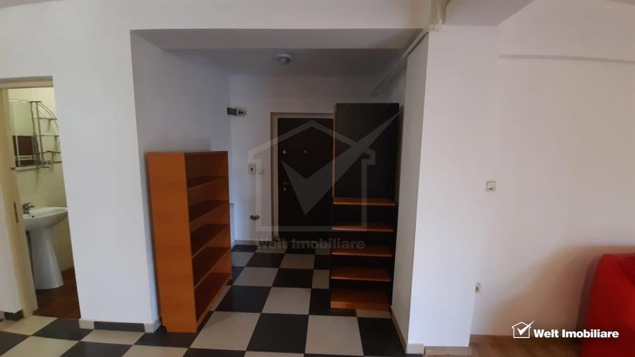 Apartament cu 3 camere semidecomandat, mobilat în Zorilor