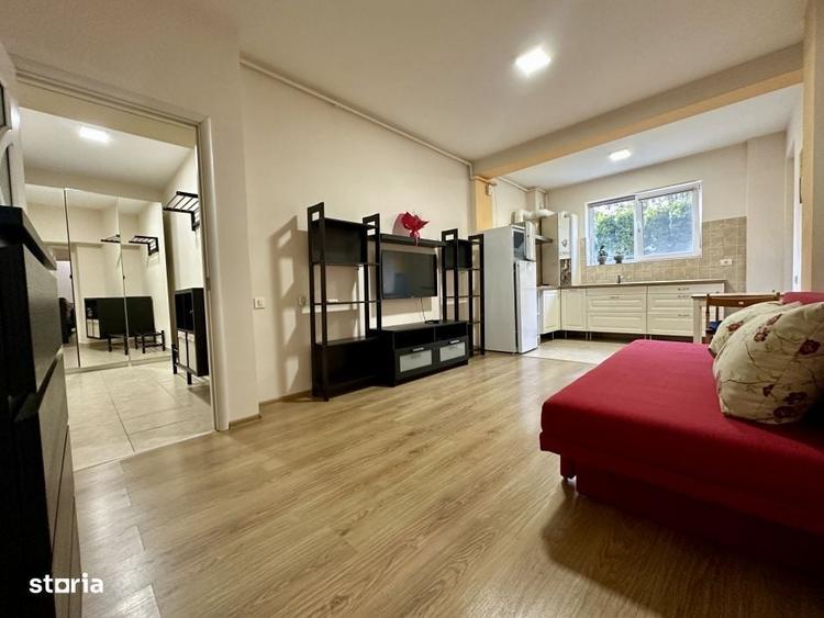 Apartament cu 2 camere în Păcii