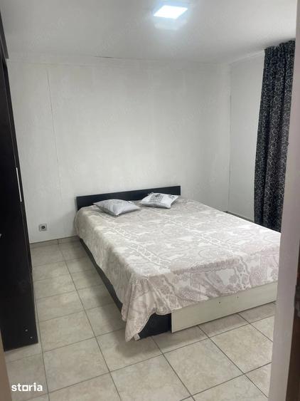 Casă cu 4 camere cu Teren 450 Mp în Călinești