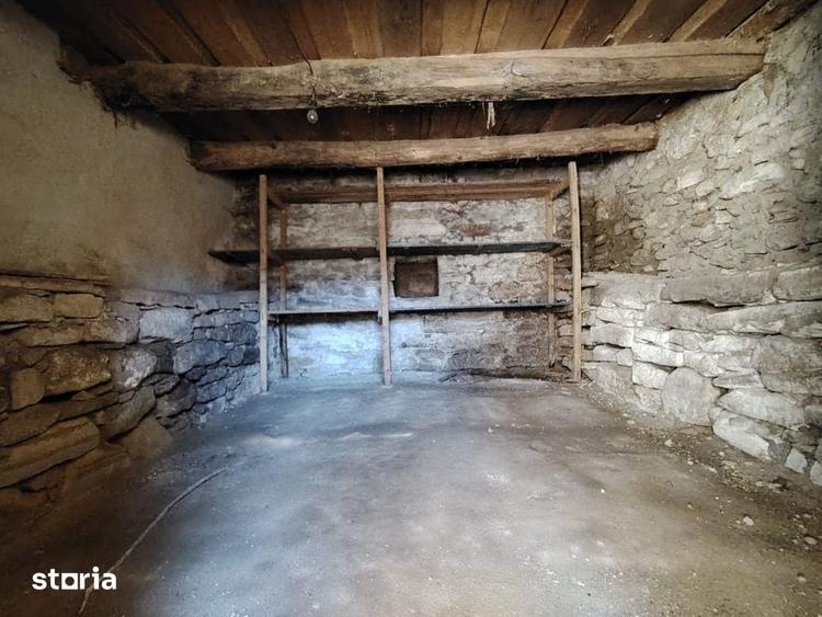 Teren de 2946 mp, în Tureni