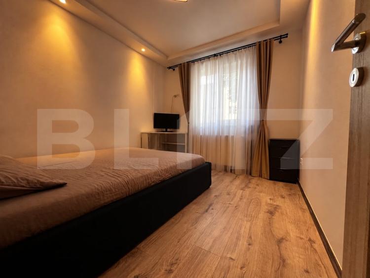Apartament cu 3 camere semidecomandat, mobilat în Codlea