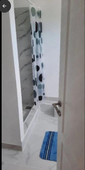 Casă cu 1 camere cu Teren 1000 Mp în Plopșoru