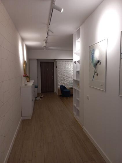 Apartament cu 3 camere decomandat în Ștefănești