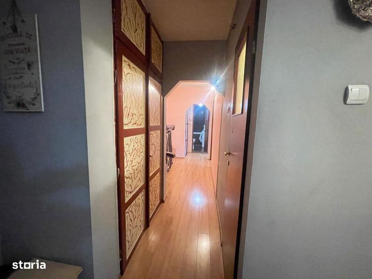 Apartament cu 3 camere, mobilat în Decebal
