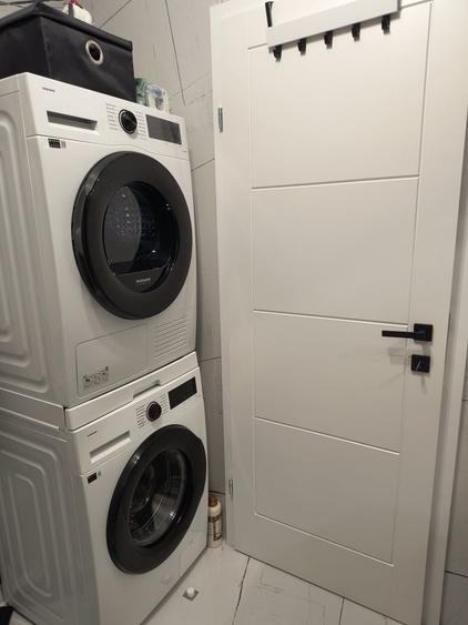 Apartament cu 3 camere decomandat în Florești