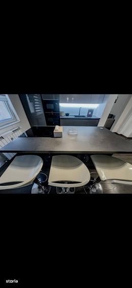 Apartament cu 3 camere în 13 Septembrie