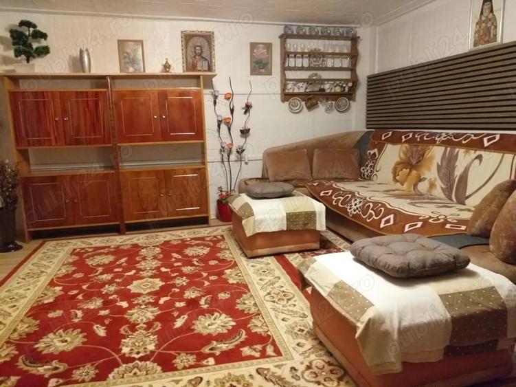Casă cu 4 camere cu Teren 670 Mp în Moieciu