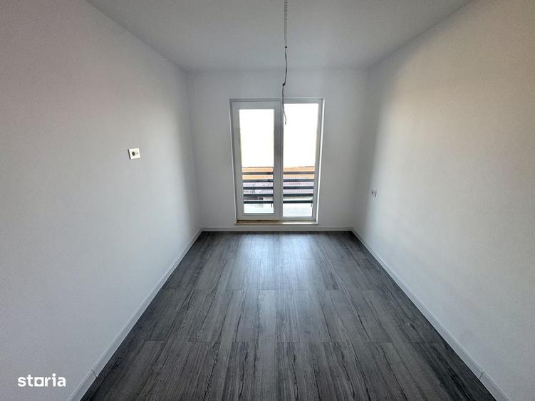 Casă cu 4 camere în Valea Lupului