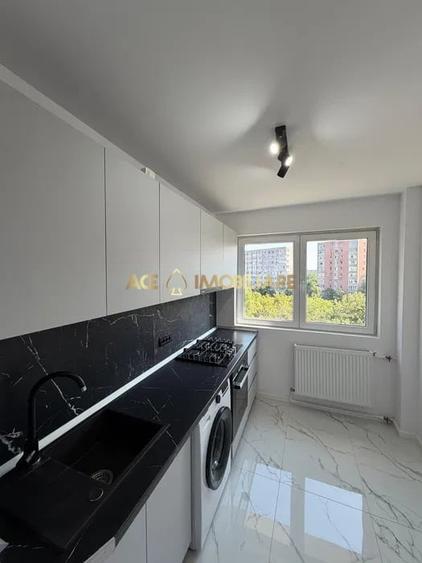 Apartament cu 2 camere semidecomandat, mobilat în Dristor