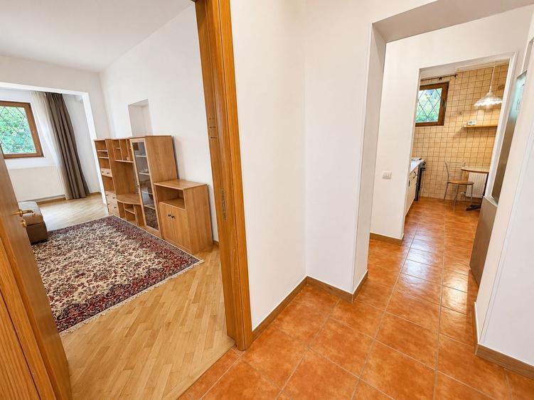 Apartament cu 2 camere decomandat în Floreasca