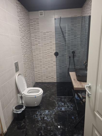 Apartament cu 3 camere în Faleza Nord