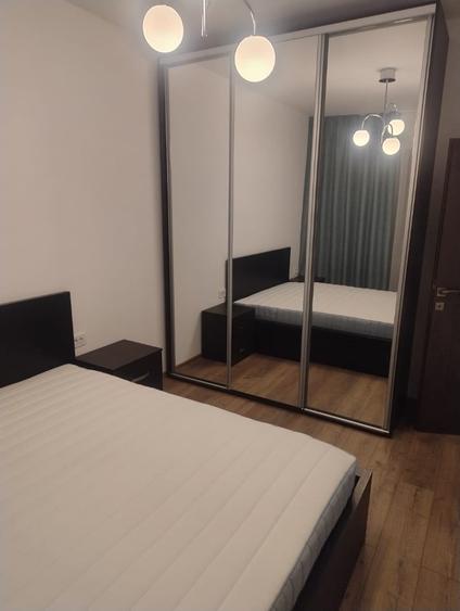 Apartament cu 2 camere decomandat în Drumul Taberei