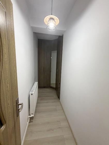 Apartament cu 2 camere decomandat în Peco