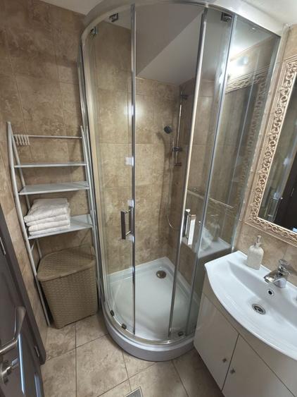 Apartament cu 3 camere în Nord