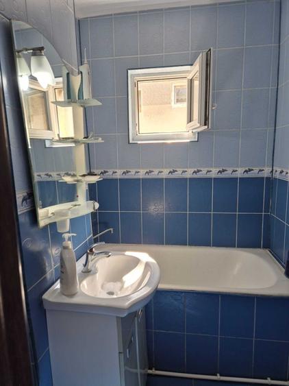 Apartament cu 3 camere decomandat în Kogălniceanu