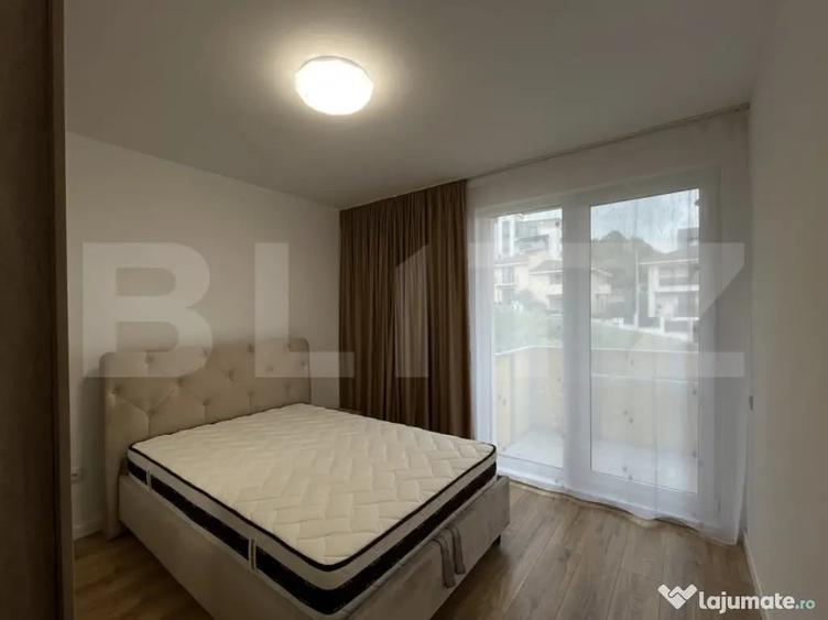 Apartament cu 3 camere semidecomandat, mobilat în Florești