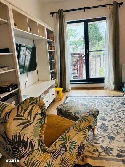 Apartament cu 3 camere decomandat în 1 Mai