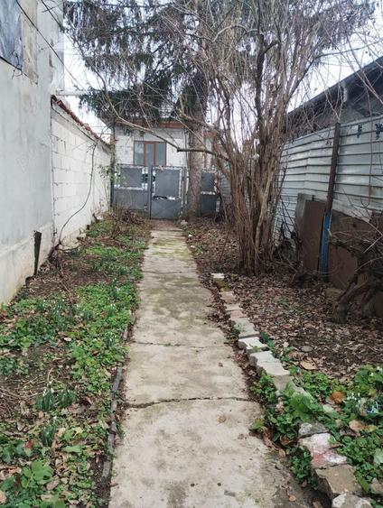 Casă cu 4 camere cu Teren 310 Mp în Central