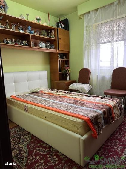 Apartament cu 3 camere decomandat în Traian