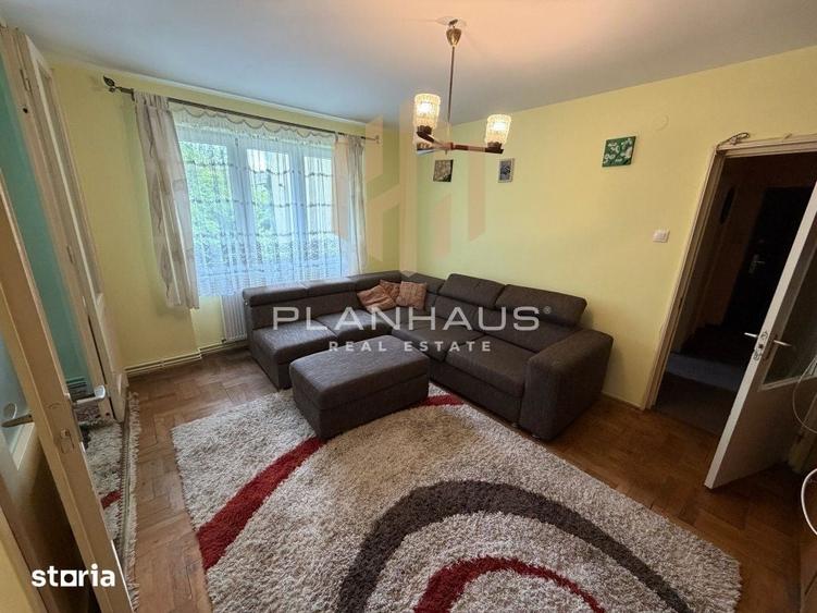 Apartament cu 4 camere în Săsar