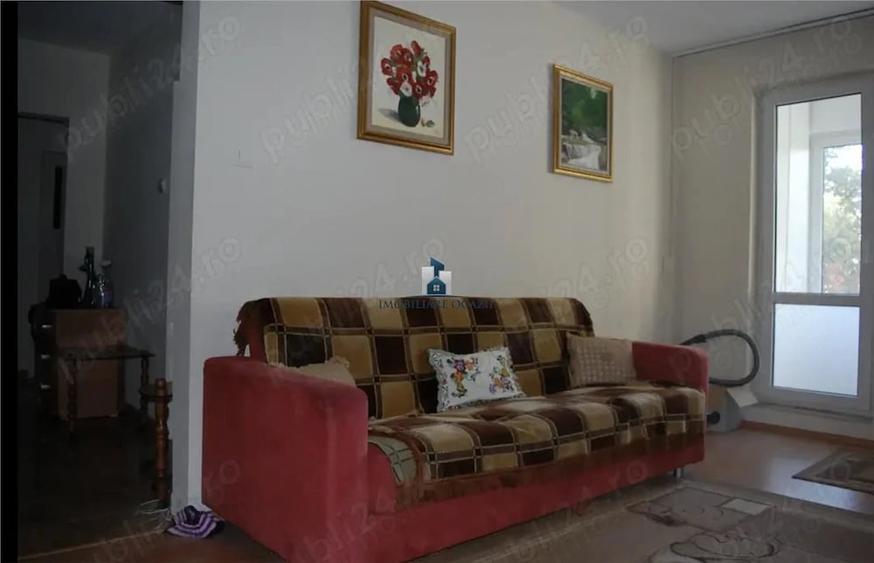 Apartament cu 2 camere decomandat în Berceni