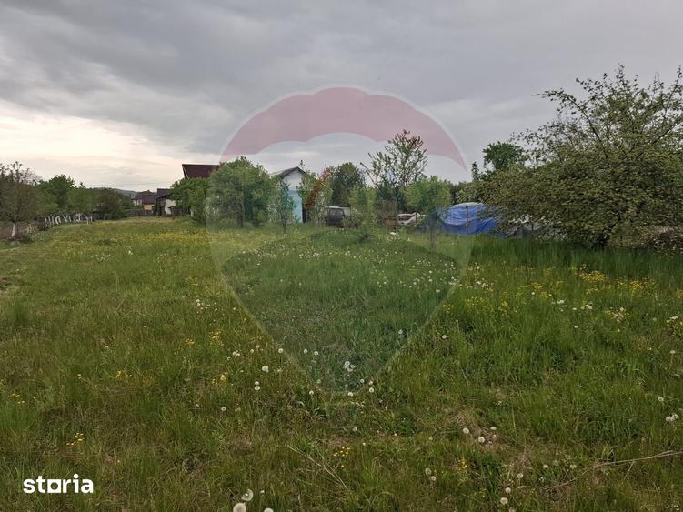 Teren de 1816 mp, în Central