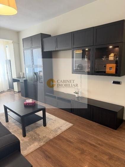 Apartament cu 2 camere semidecomandat, mobilat în Grozăvești