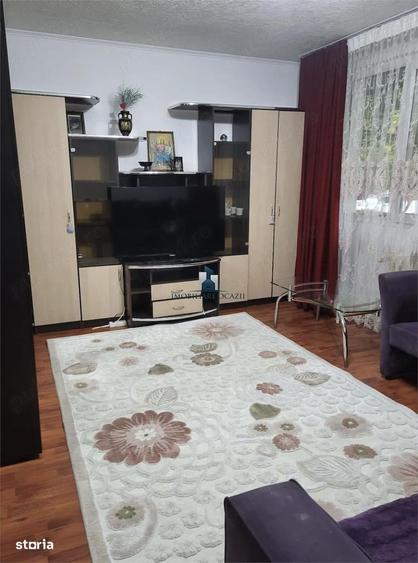 Garsonieră decomandată în Brâncoveanu