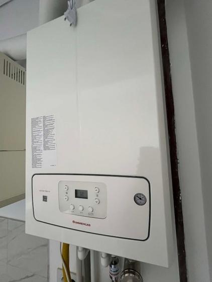 Apartament cu 2 camere decomandat, mobilat în Far
