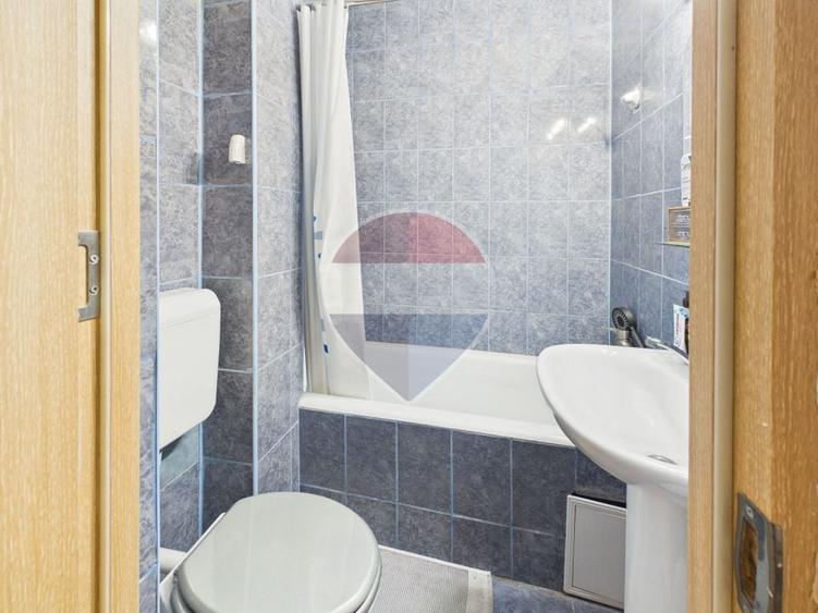 Apartament cu 2 camere semidecomandat, mobilat în Grivița