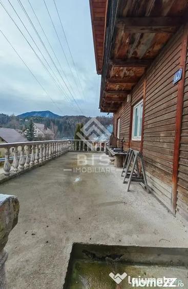 Casă cu 4 camere cu Teren 200 Mp în Colibița