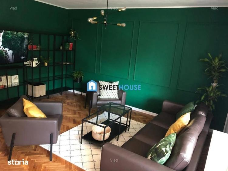 Apartament cu 4 camere decomandat în Centrul Istoric
