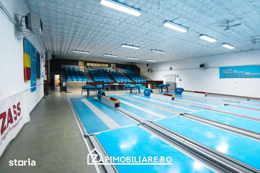 Spațiu comercial, de 735 mp, în Central