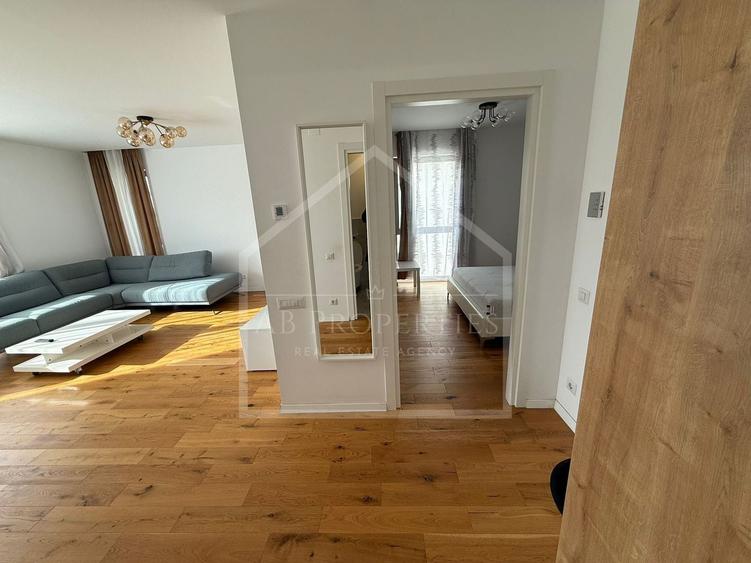 Apartament cu 2 camere semidecomandat, mobilat în Sisești