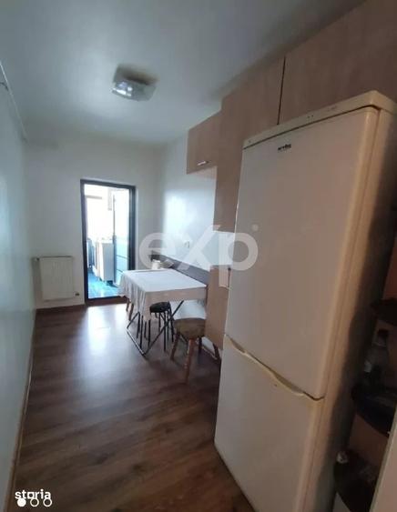 Apartament cu 3 camere decomandat în Găvana