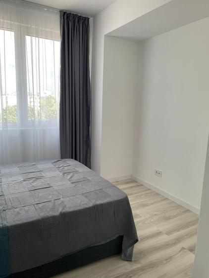 Apartament cu 2 camere semidecomandat, mobilat în Tineretului