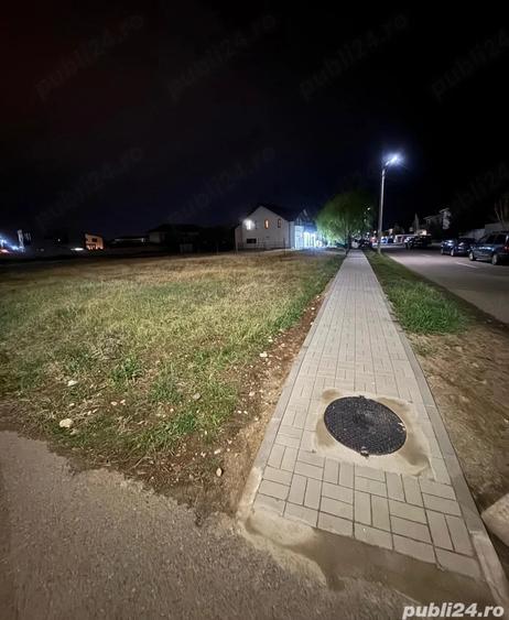 Teren de 894 mp, în Dumbrăvița