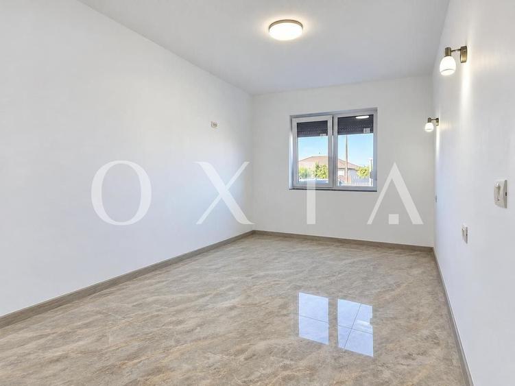 Duplex cu 4 camere cu Canalizare în Șag