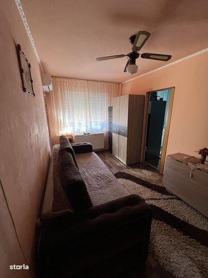 Apartament cu 2 camere în Micro 14