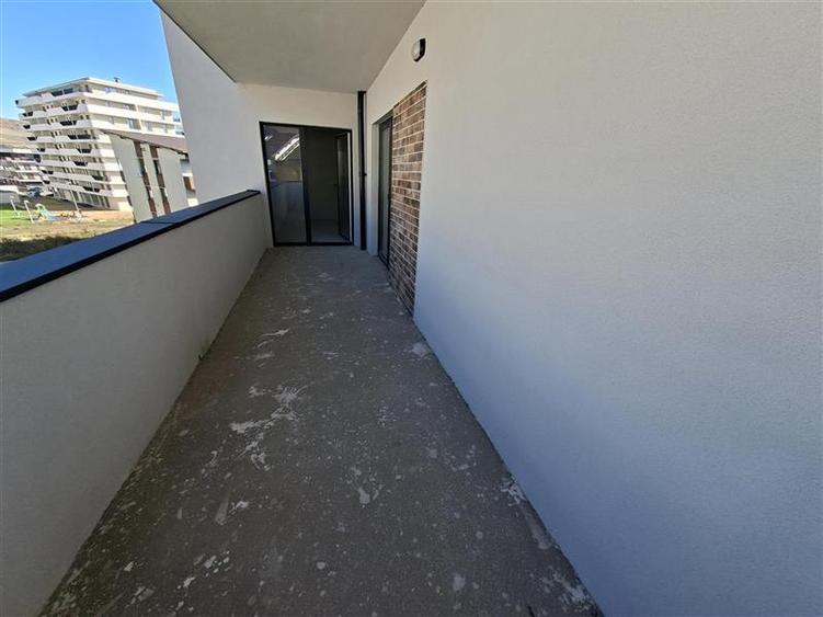 Apartament cu 3 camere circular în Florești