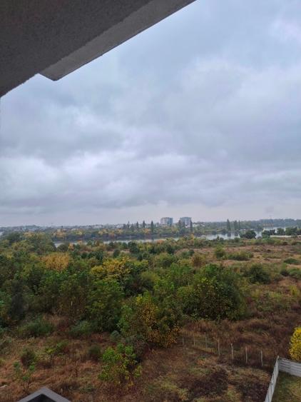 Apartament cu 2 camere decomandat, mobilat în Sisești