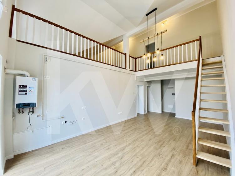 Apartament cu 3 camere decomandat în Exterior Vest