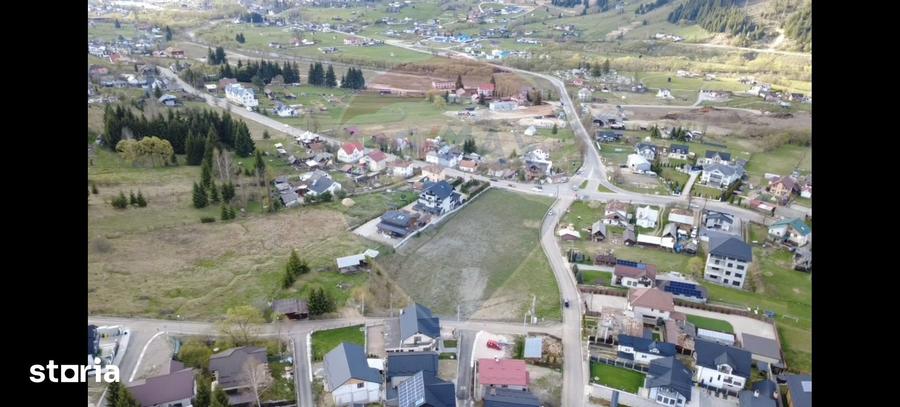 Teren de 1660 mp, în Central